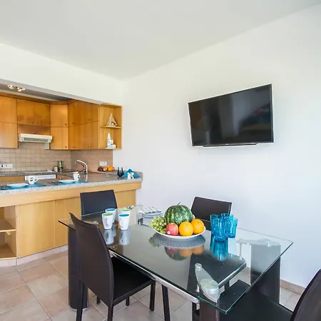 Sirina Bay Villa *