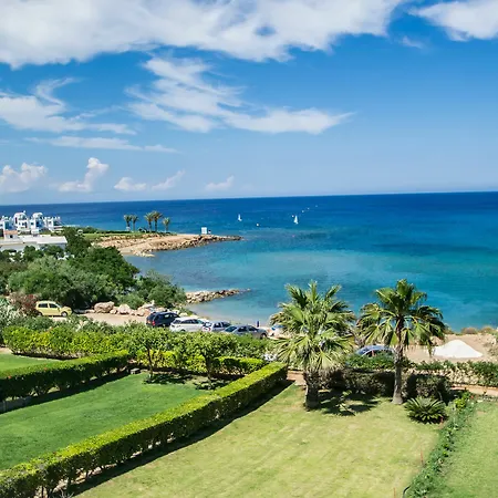 Sirina Bay Villa *